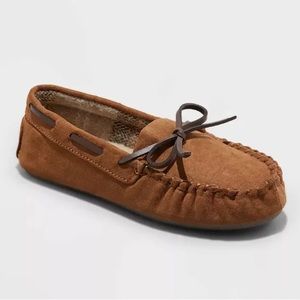 Boys' Lionel Moccasin Slippers - Cat & Jack